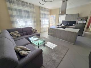 Salone