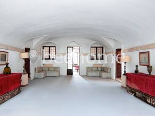 Salone
