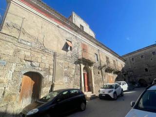 Zona