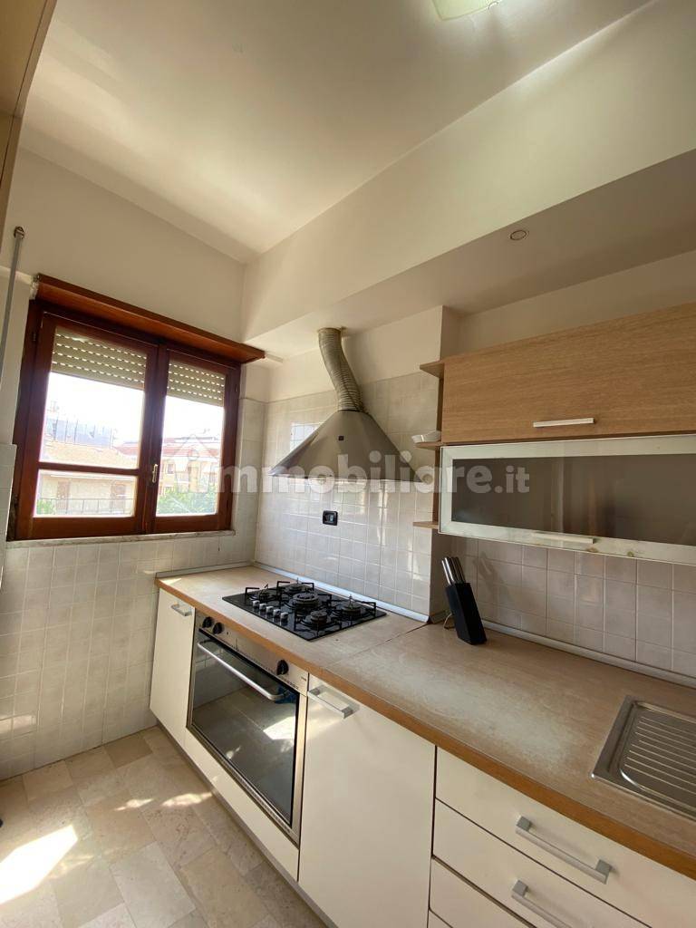 Ampio Appartamento 135mq - Via San Marino Centro - foto 4