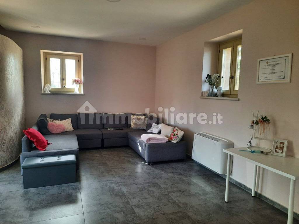 Salone