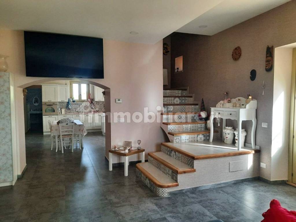 Salone
