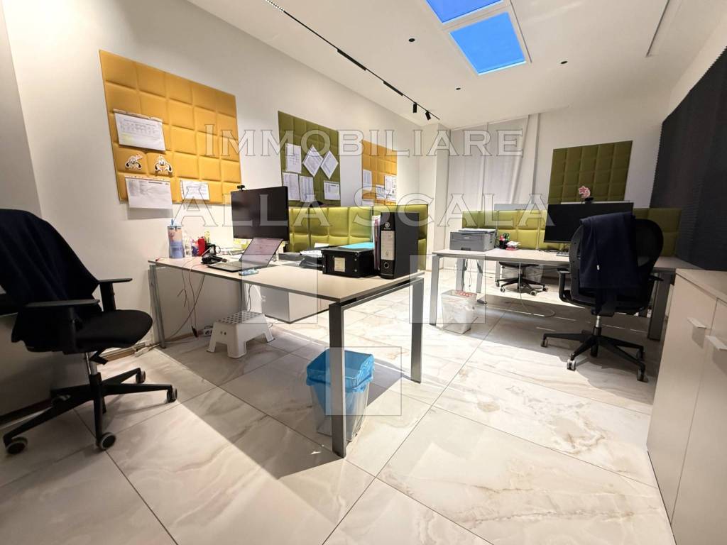 Ufficio - Studio via dei Piatti, Milano, Rif. 124215325 - Immobiliare.it