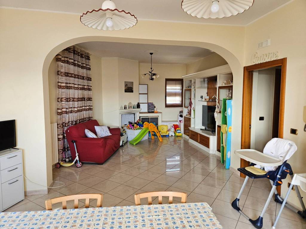 Salone