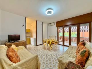 Salone
