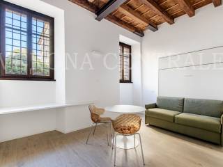 1-bedroom flat via Scrimiari, Veronetta, Verona