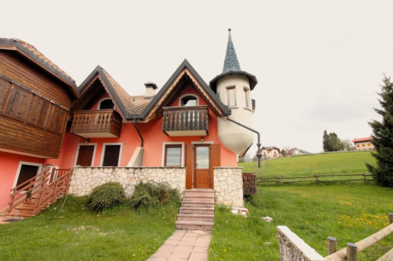 Villetta a schiera in vendita a Roana