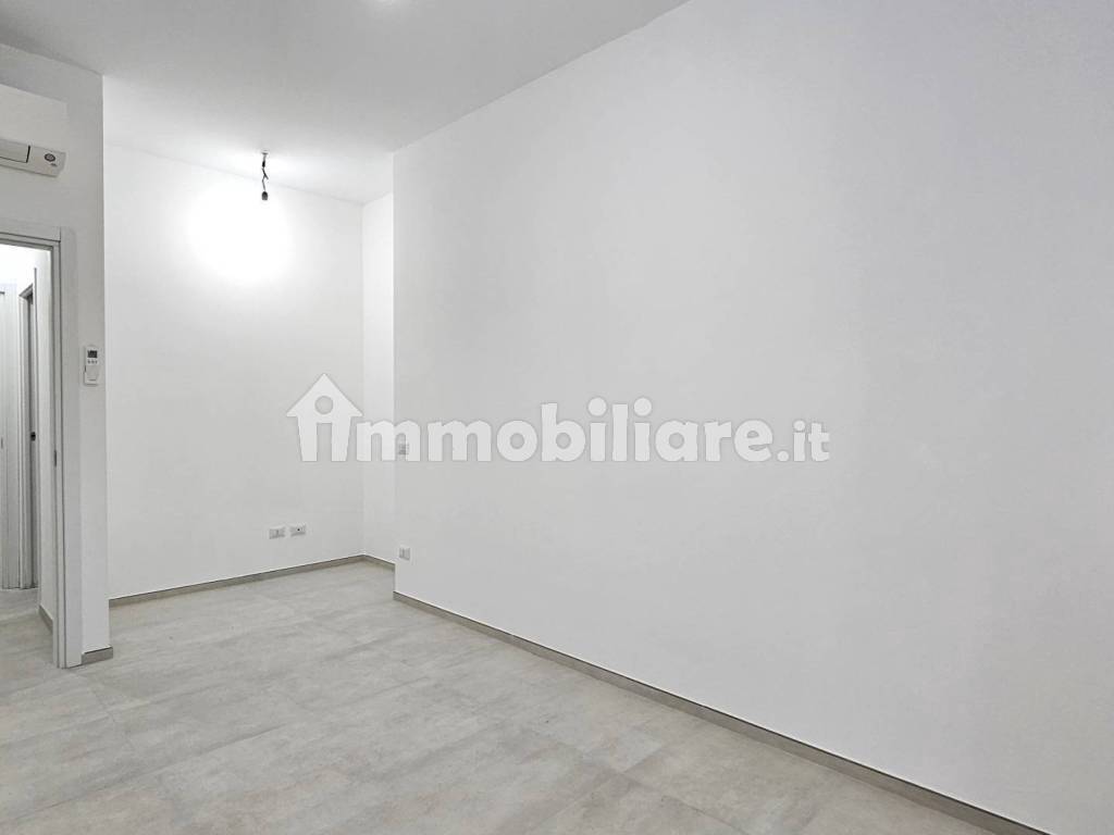 Stanza non arredata