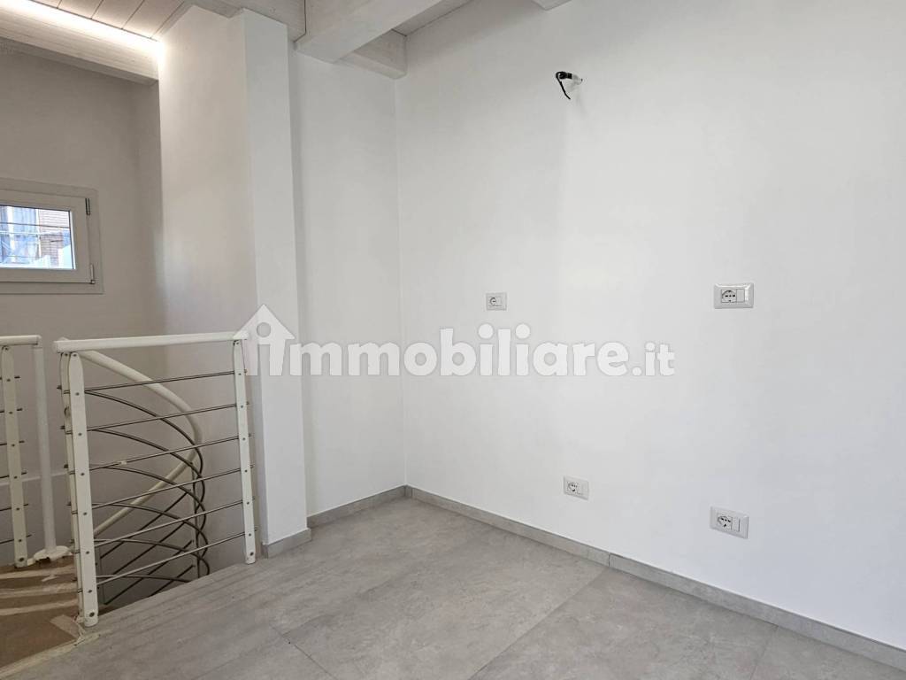 Stanza non arredata
