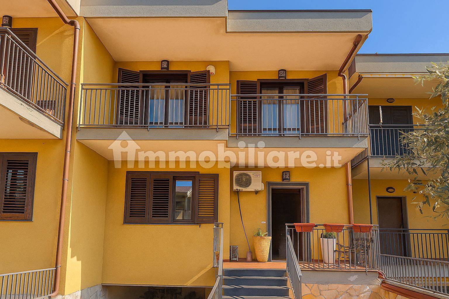 Villetta a schiera in vendita a Giarre