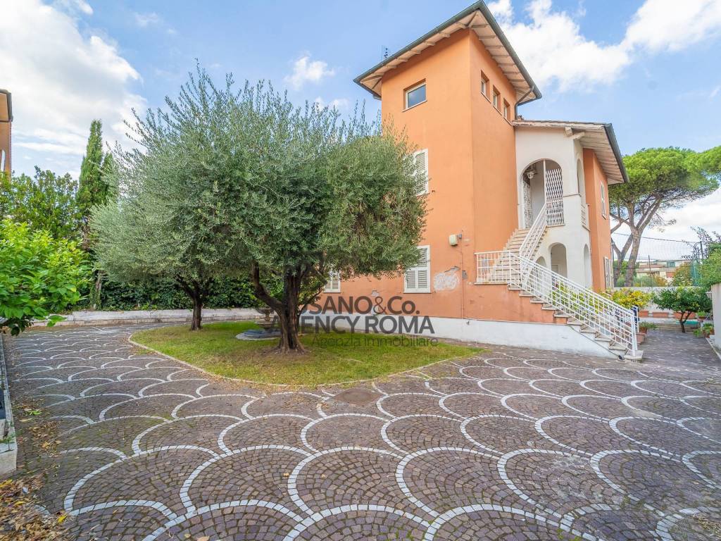 Villa unifamiliare via Tre Taberne, Quarto Miglio, Roma