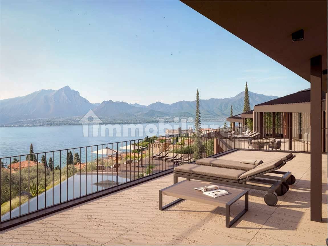 Appartamento in vendita a Torri del Benaco