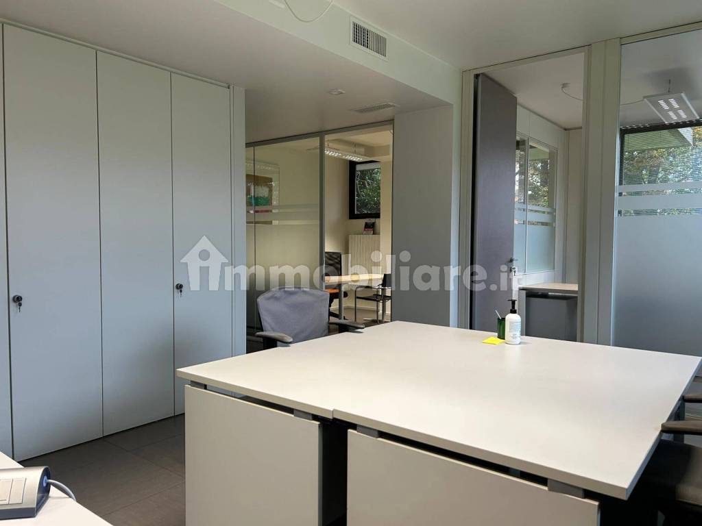 Ufficio - Studio via dei Carantani 1, Varese, Rif. 124372327 ...