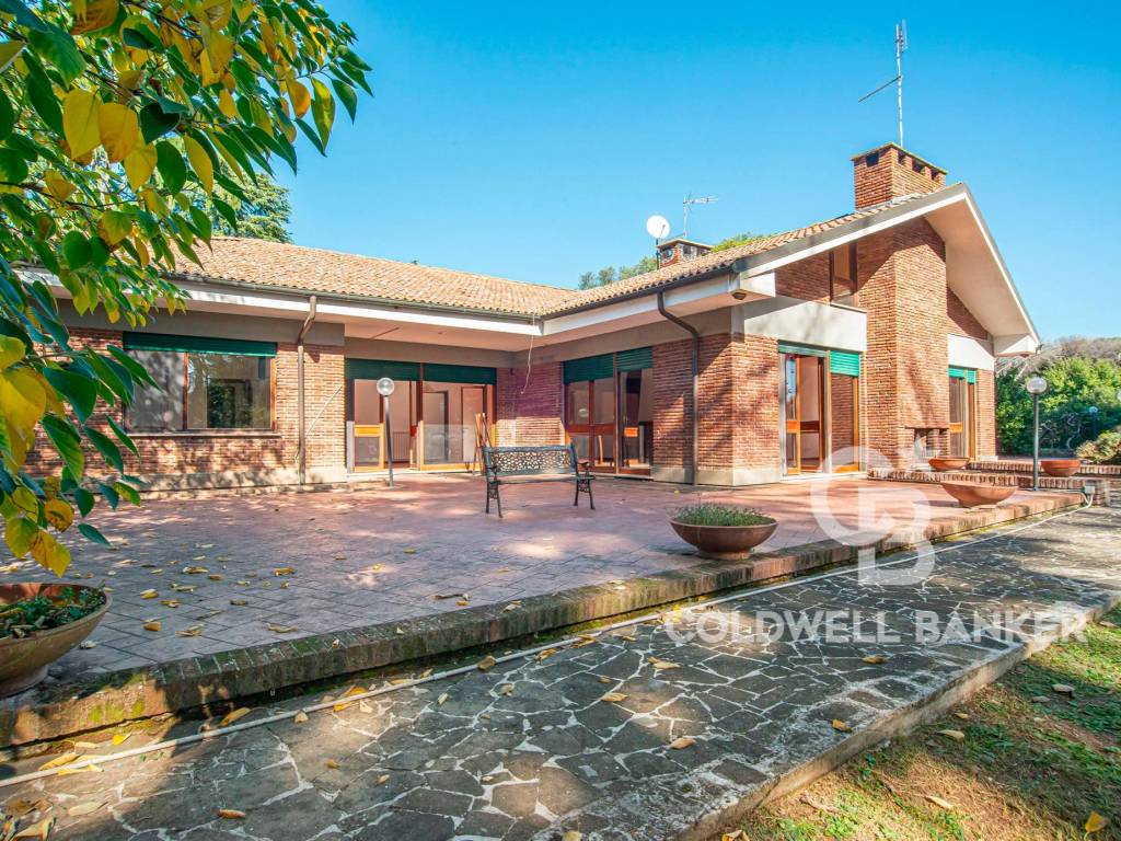 Villa unifamiliare via di Tor Carbone 65, Appia Pignatelli, Roma