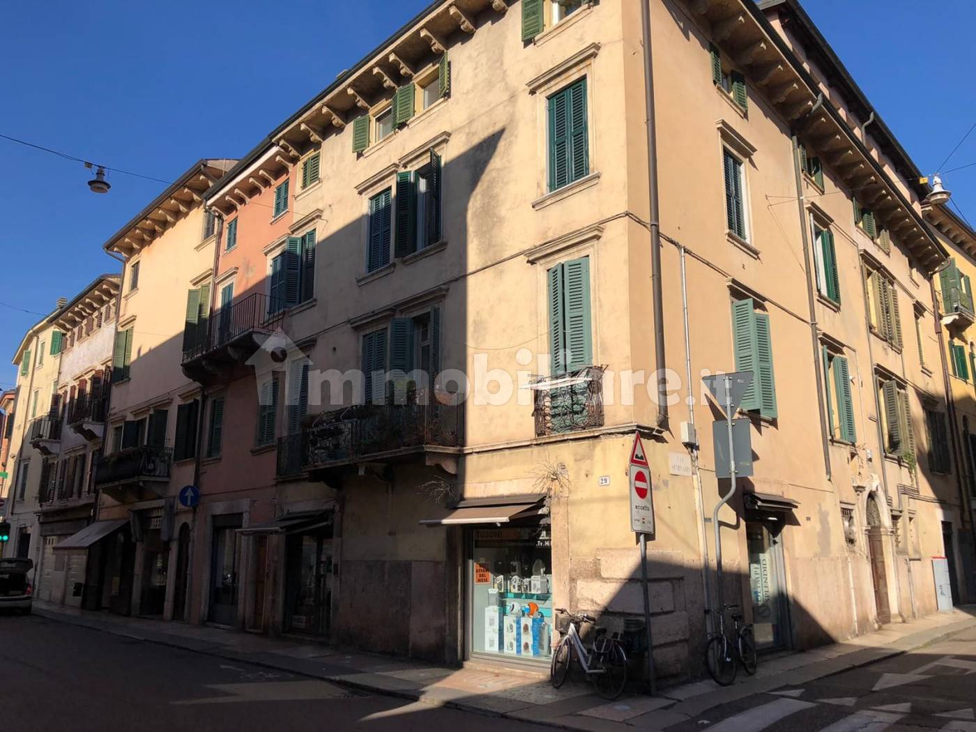 Appartamento in vendita a Verona