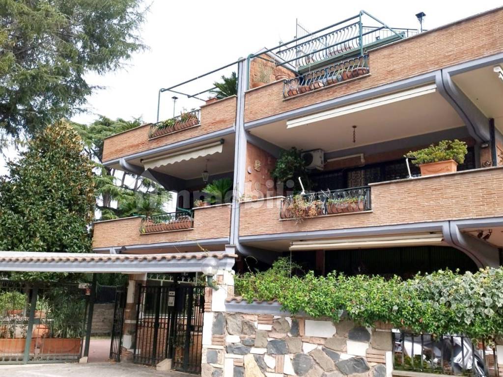 Appartamento via Appia Antica 199A, Appia Pignatelli, Roma