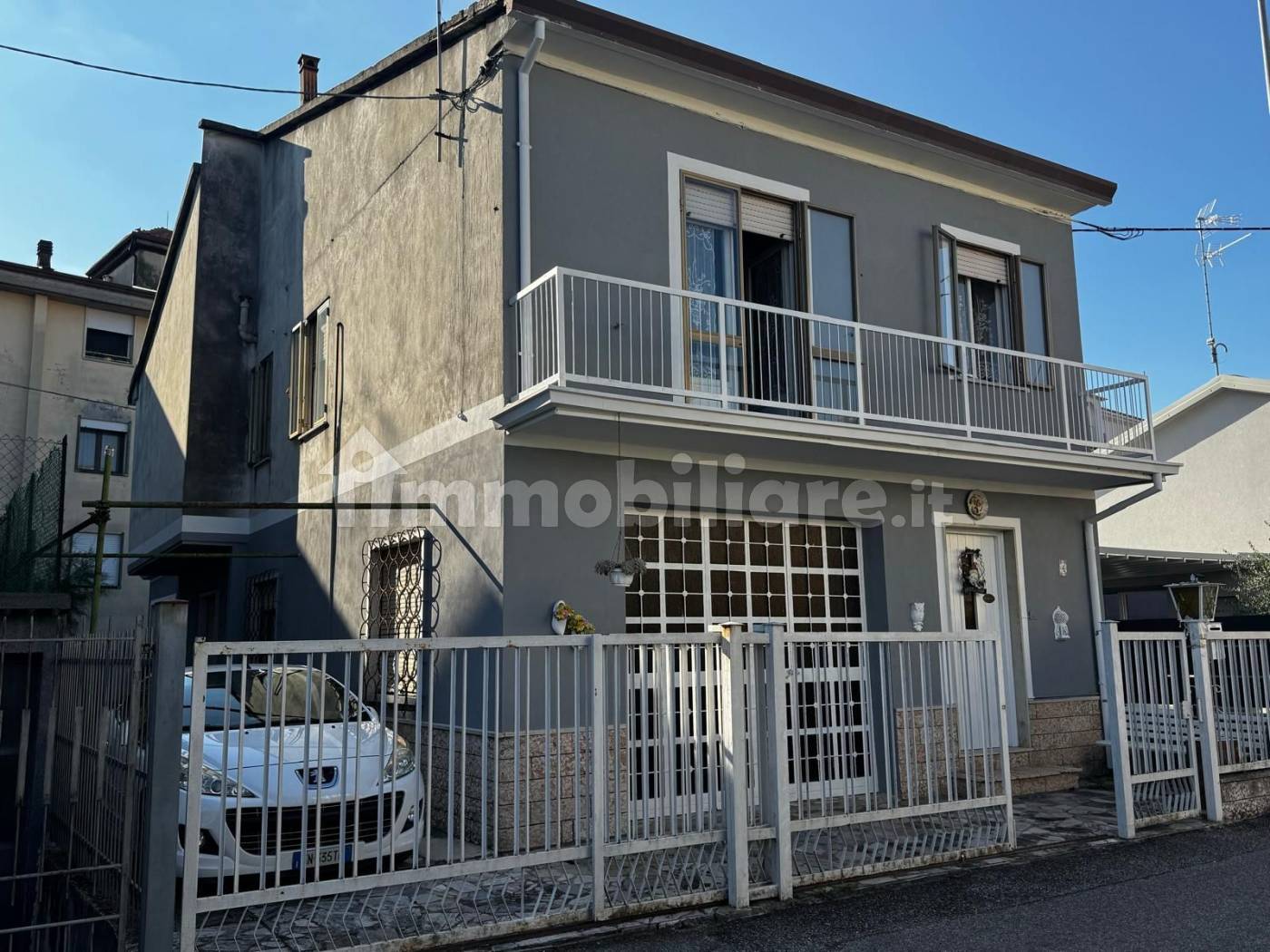 Casa indipendente in vendita a San Giovanni Lupatoto