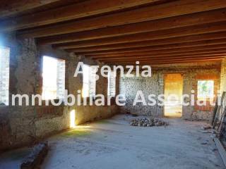Stanza non arredata