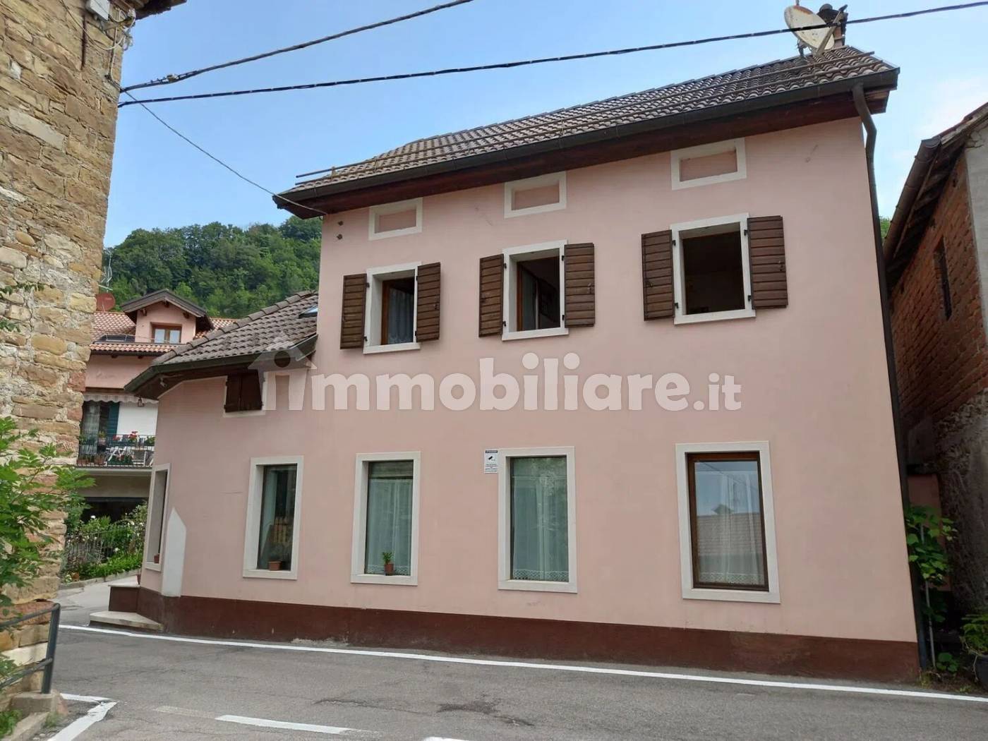 Villa in vendita a Alpago