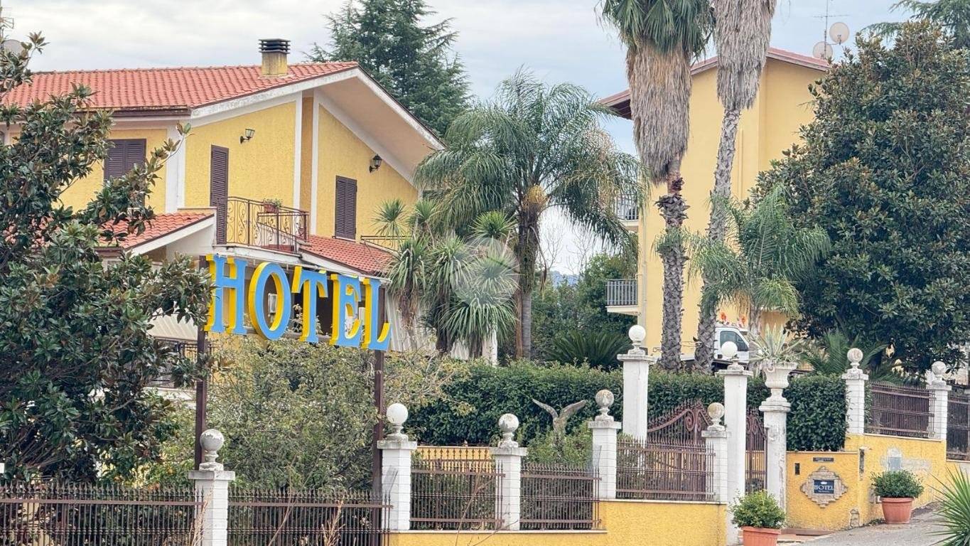 Casa indipendente in vendita a Roma