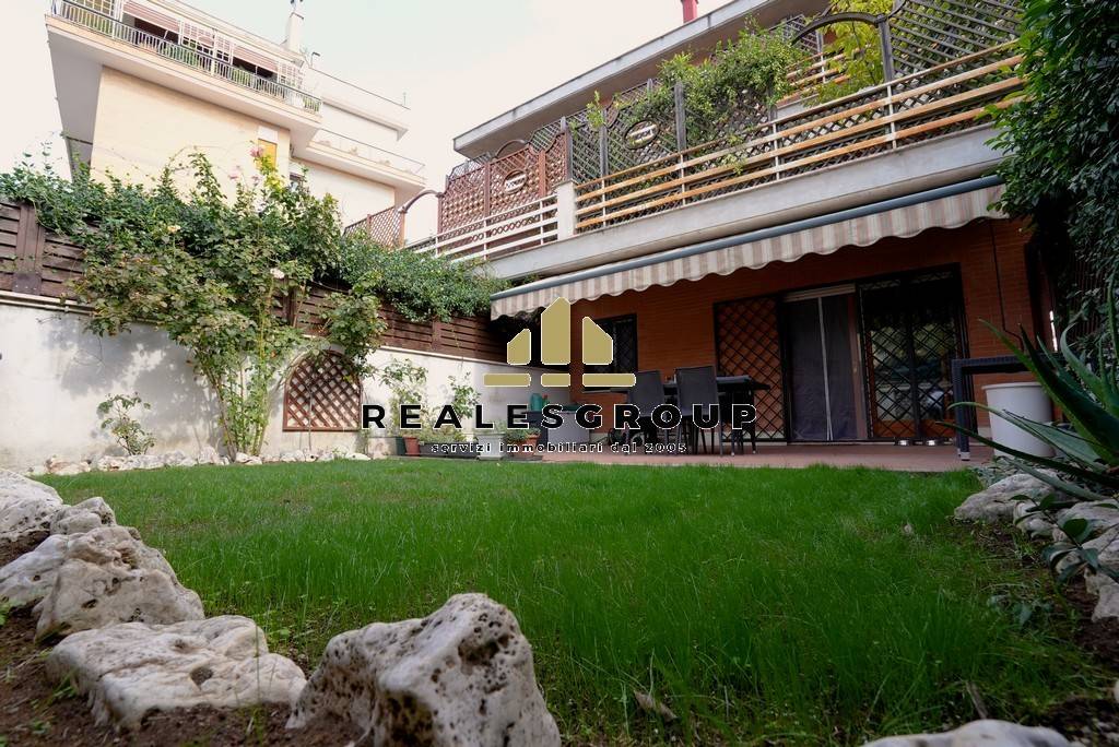 Appartamento in vendita a Roma