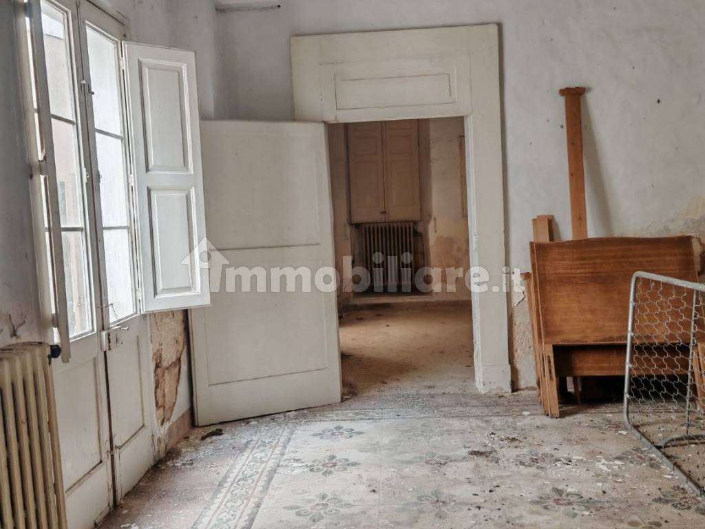 Stanza non arredata
