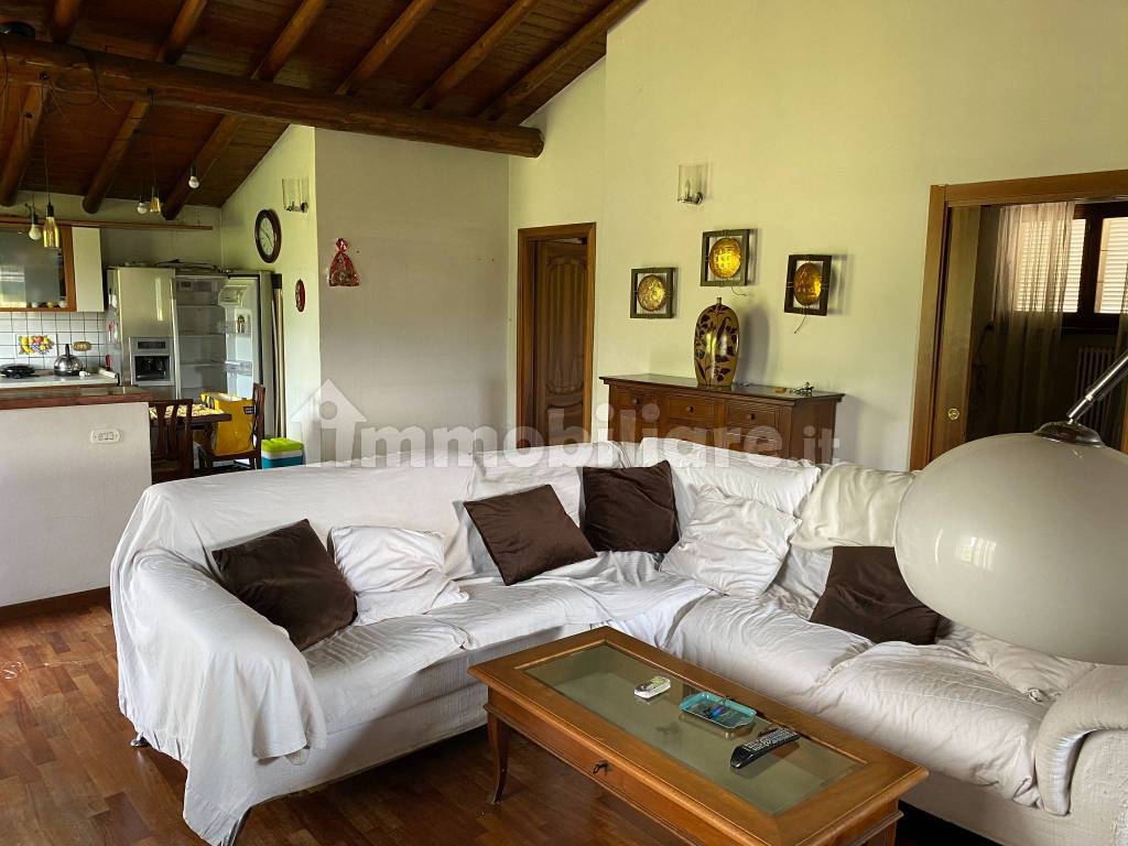 Salone