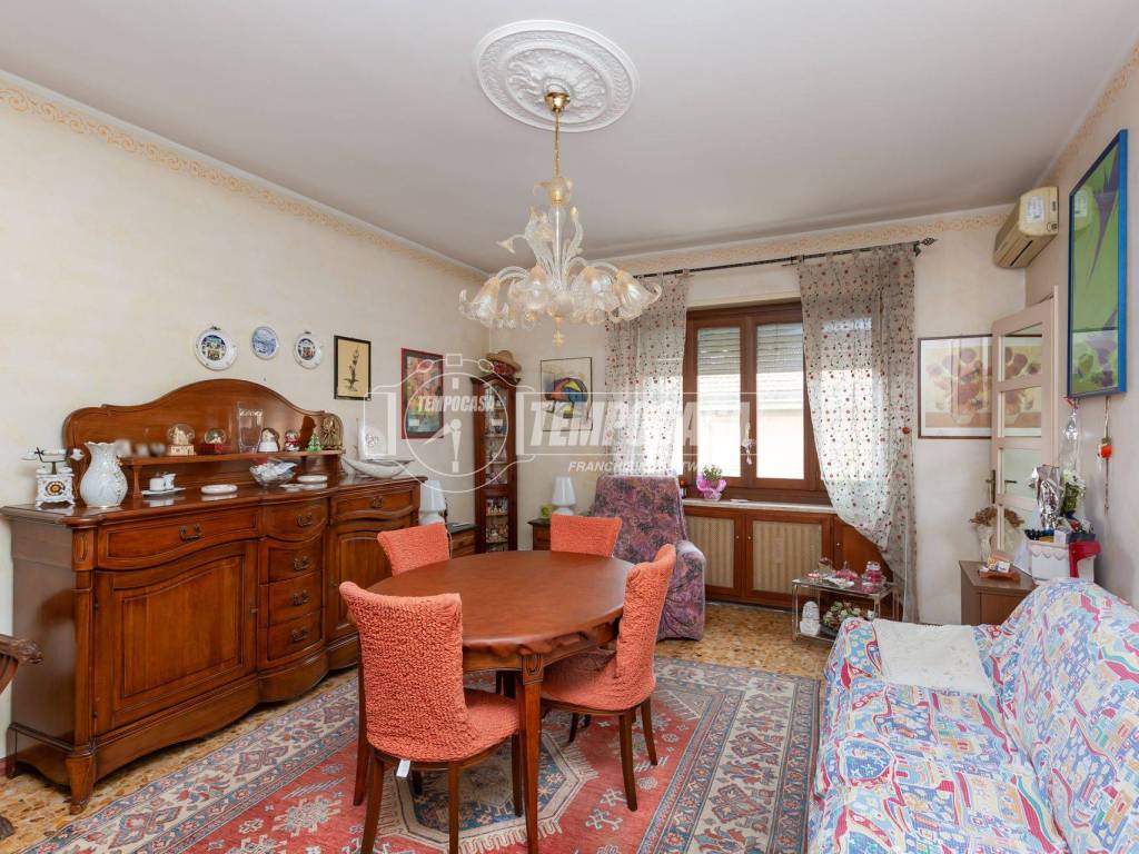 Salone