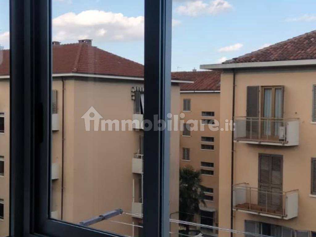 2 stanze singole in Parella, foto 11 di 20