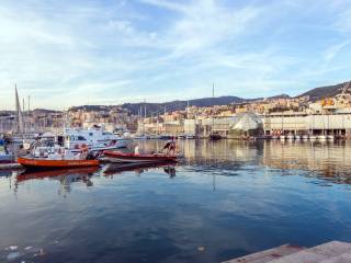 1-bedroom flat Vico Ferrari, Molo, Genoa