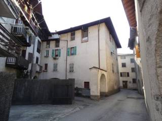 Zona