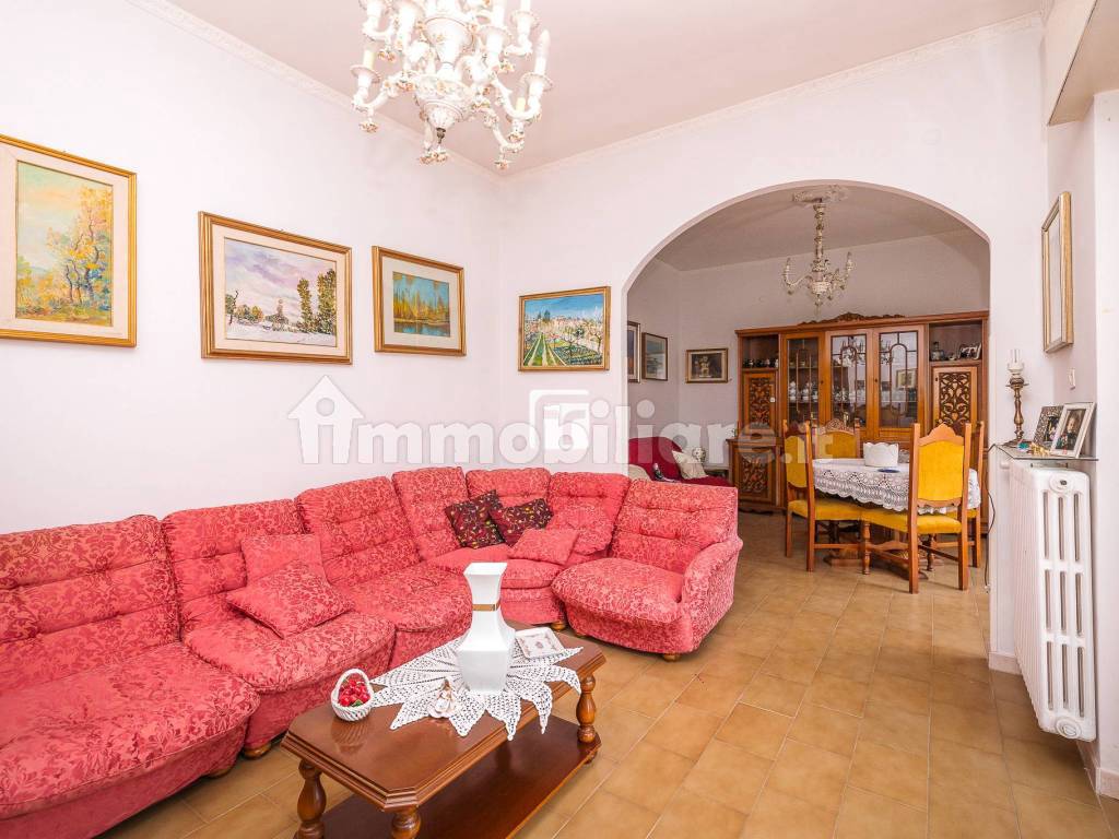 Salone