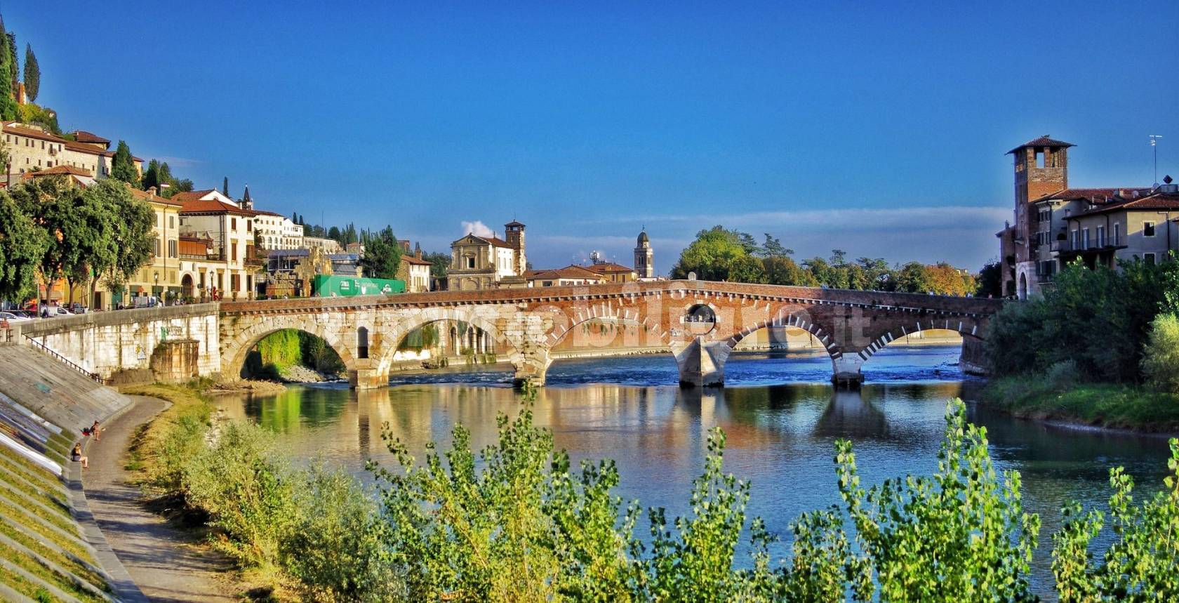 Villa in vendita a Verona