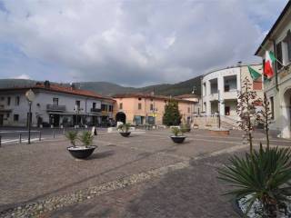 Zona