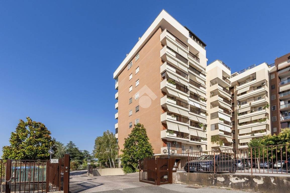 Appartamento in vendita a Roma