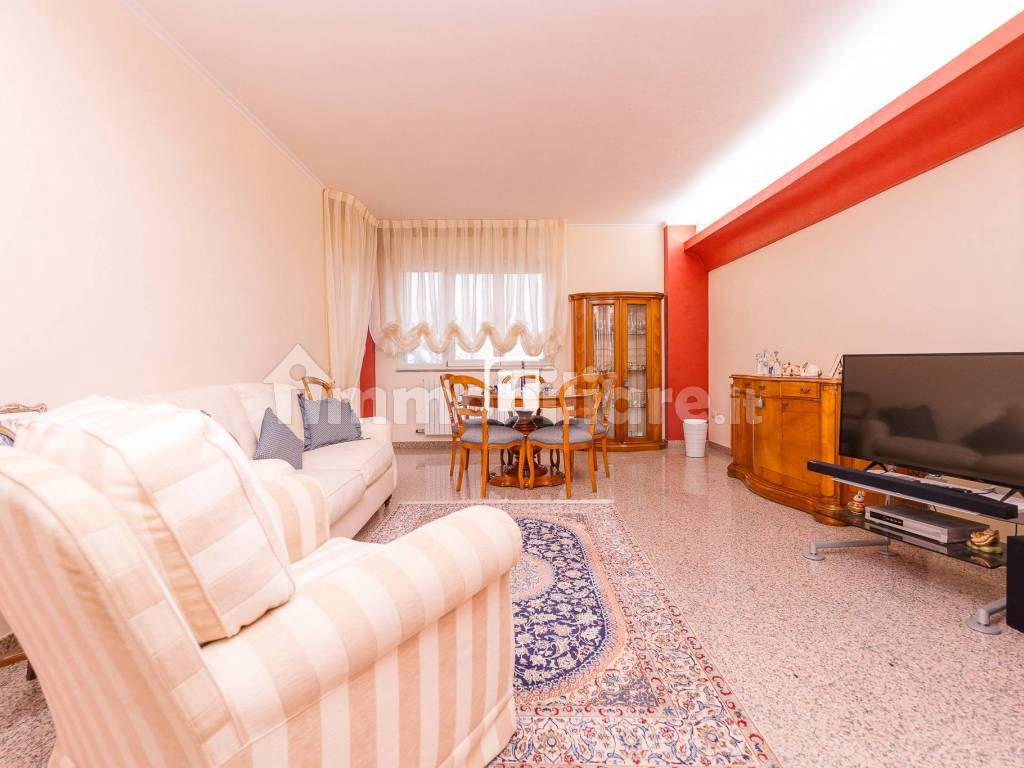 Salone