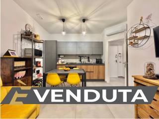 3-room flat via Luigi Caldieri 162, Vomero, Naples