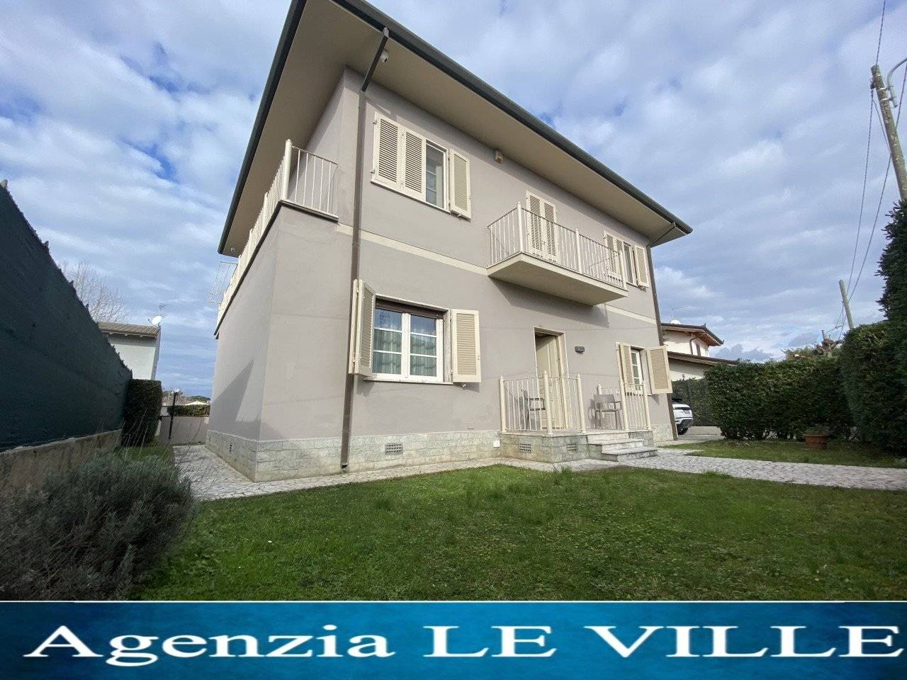 Appartamento in affitto a Pietrasanta