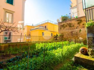 2-room flat via Antonio Mancini 38, Vomero, Naples