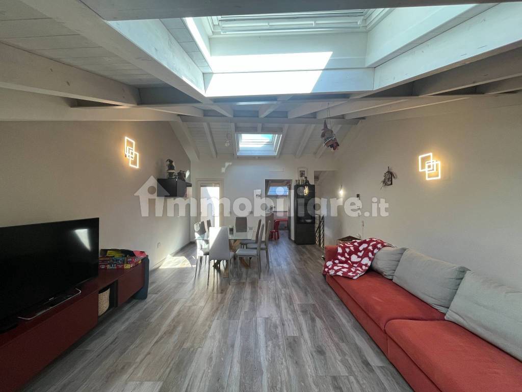 Salone