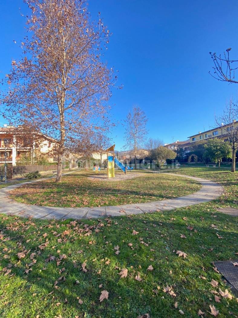 Appartamento in vendita a Negrar di Valpolicella