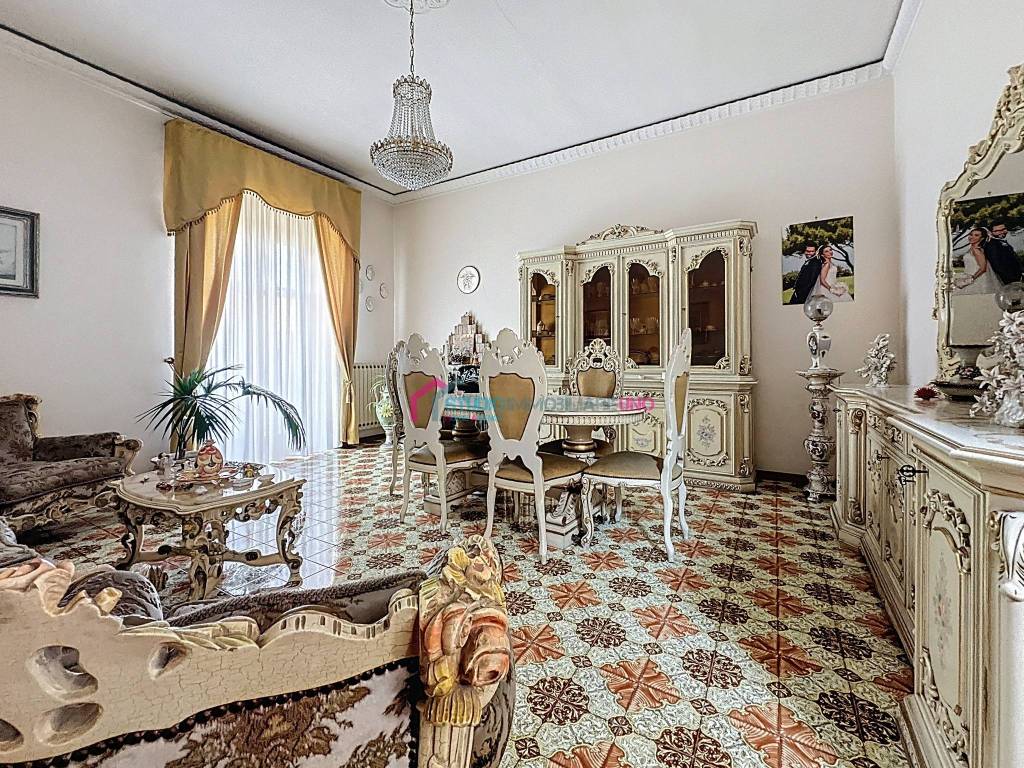 Salone
