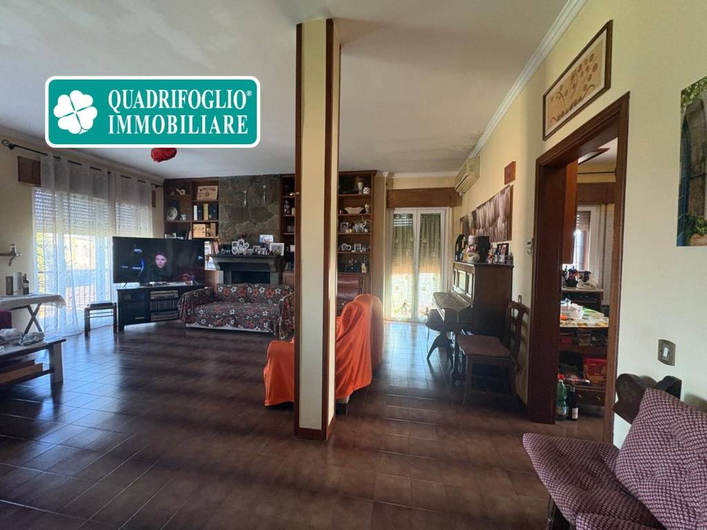 Appartamento via Michele Migliarini, Anagnina, Roma