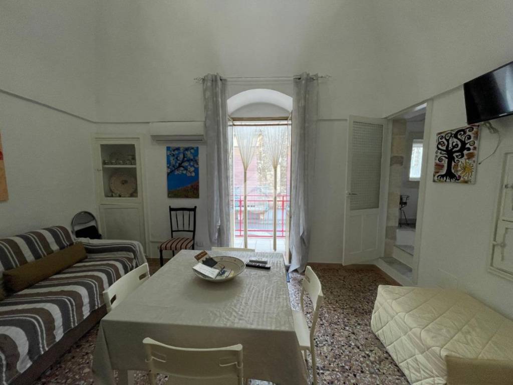 Salone