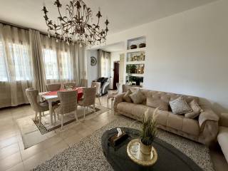 Salone