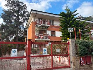 Apartment via Atimeto 49, Quarto Miglio, Rome