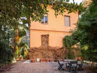 Villa unifamiliare via Appennini, Trieste - Coppedè, Roma