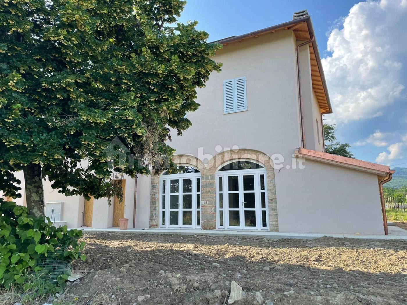 Villa in vendita a Scarperia e San Piero