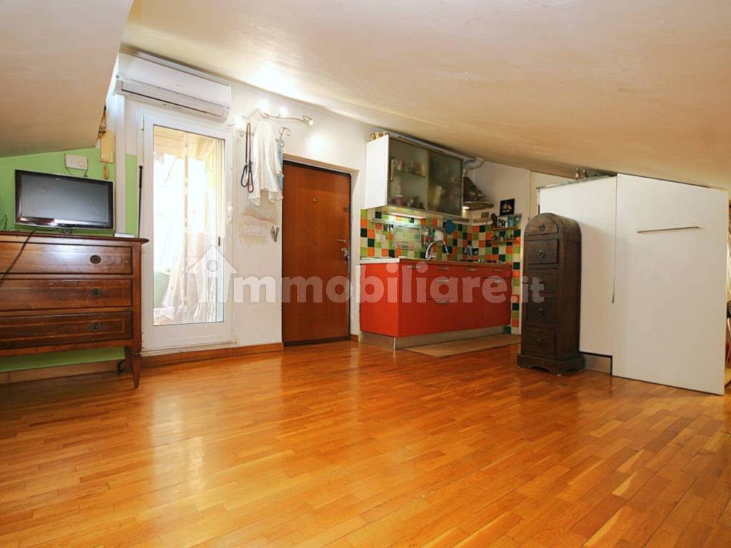 Monolocale via Francesco Morlacchi, Infernetto, Roma