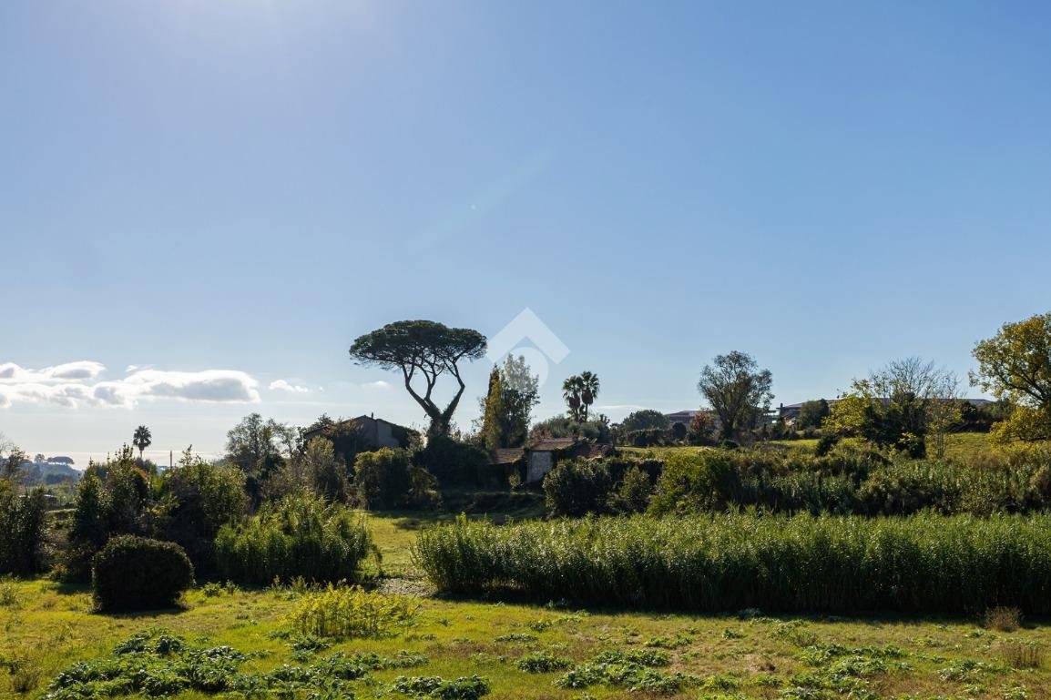 Rustico - Casale in vendita a Roma